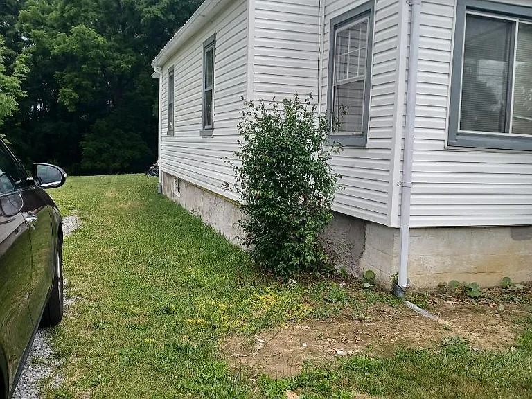 701 Circleview Dr — Photo 4