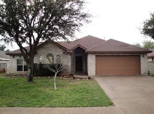 208 Blue Jay Ln, Laredo, TX 78045