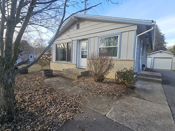 2nd image of 5524 Park Way