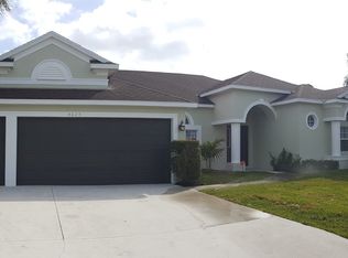 4625 SW Monaco St, Port Saint Lucie, FL 34953