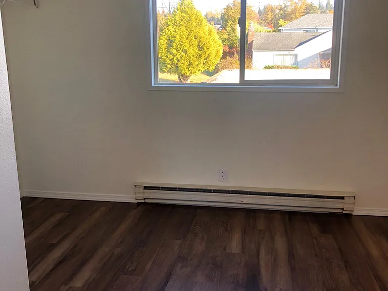 2331 Xenia St — Photo 9