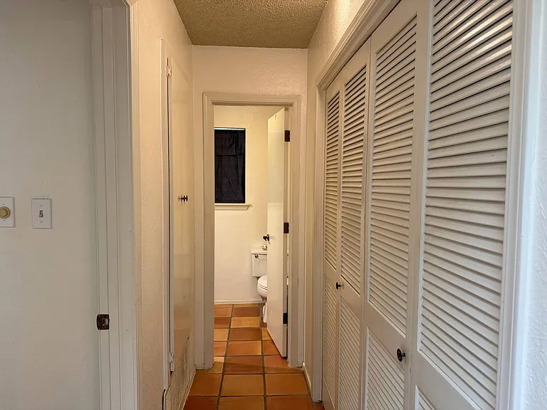 2814 Mill Valley Dr — Photo 16