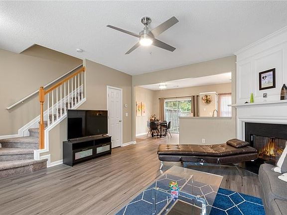 5th image of 1040 Kilmington Ct