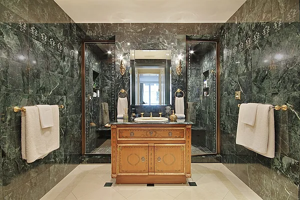 Sold by Corcoran | media 22