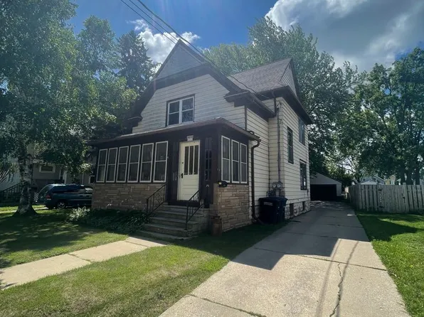 1211 Otter Ave, 1211 Otter Ave #A, Oshkosh, WI 54901