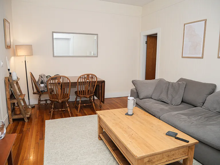 1386 Beacon St #2 — Photo 4