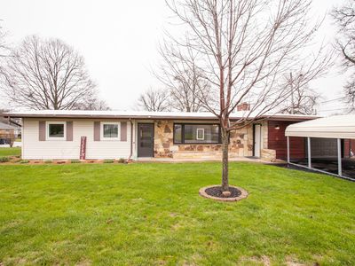 1114 E Lafayette St, Bloomington, IL, 61701