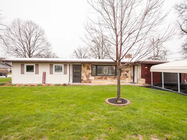 1114 E Lafayette St, Bloomington, IL 61701