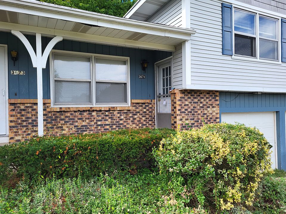 1st image of 3671 Newcastle Dr SE