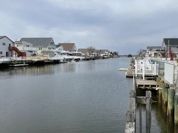 5 W Mohawk Drive, Little Egg Harbor, NJ 08087