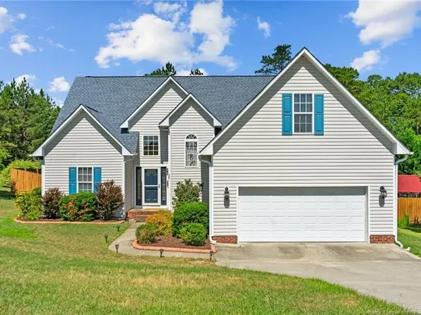 135 Leggett Dr, Cameron, NC 28326