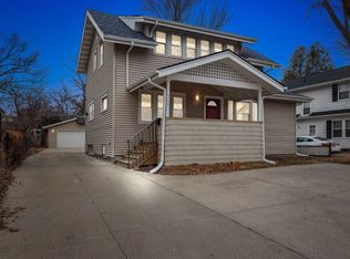 2148 Mount Vernon Rd SE, Cedar Rapids, IA 52403