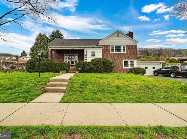 816 Brighton Ave, Reading, PA 19606