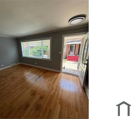 5047 W Jackson Blvd #C — Photo 1