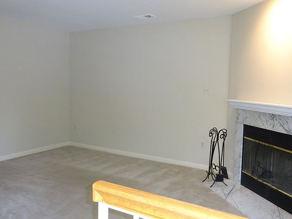 3rd image of 13718 Creola Ct
