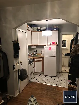 Rented by Bond New York | media 28