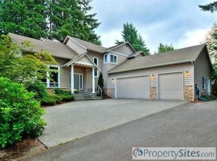 20209 80th Ave W, Edmonds, WA 98026