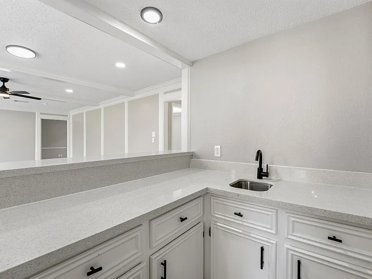 20222 Prince Creek Dr — Photo 23