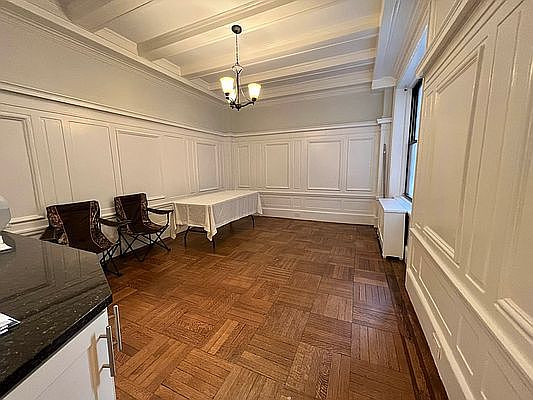 3rd image of 817 W End Ave APT 6CC