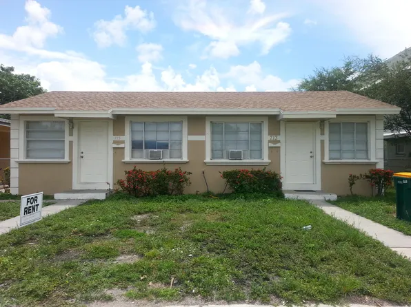 715 S J St, Lake Worth, FL 33460