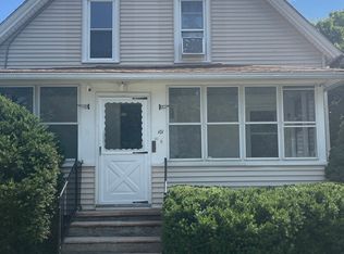 101 Laurence St, Springfield, MA 01104