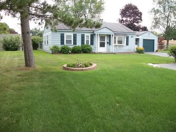 2 Hewlett Pkwy, Rochester, NY 14606