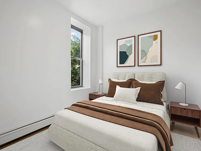 654 Putnam Ave #4B — Photo 2