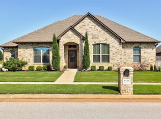 5525 Ledgestone Dr, Mustang, OK 73064