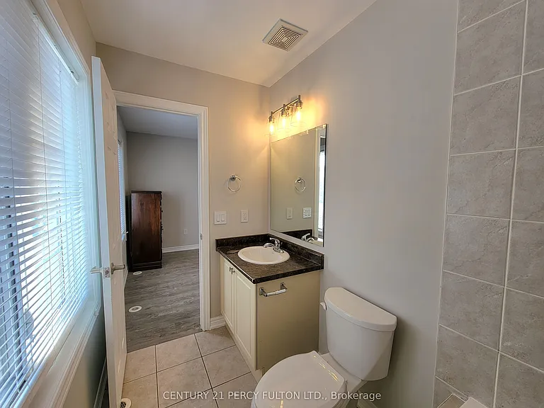 2740 Donald Cousens Pkwy #COACH — Photo 11