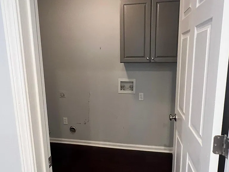 4954 Abbotts Glen Trl NW — Photo 10