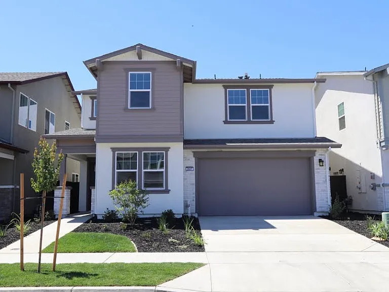 2687 Alcove Way — Photo 1