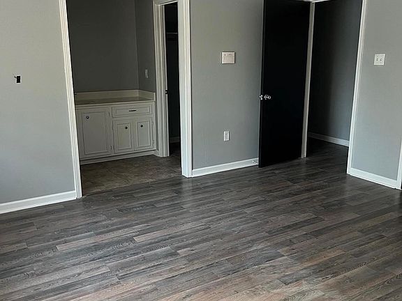 2nd image of 4048 Lassen Dr