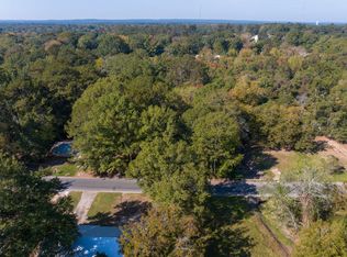 1419 Hendricks St, Columbia, MS 39429