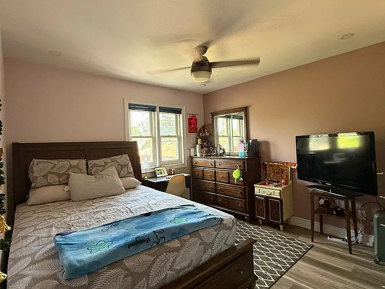 701 N Brimorton Dr NE — Photo 14