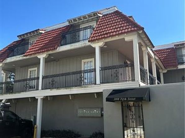 3008 5th St APT 20