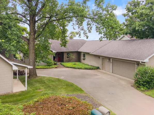 21465 N Shore Dr, Sturgis, MI 49091