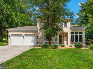 6109 Colchester Rd, Fairfax, VA 22030