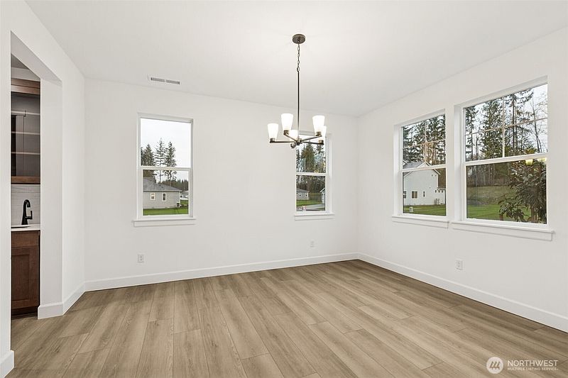 3rd image of 10505 134th Drive NE #104