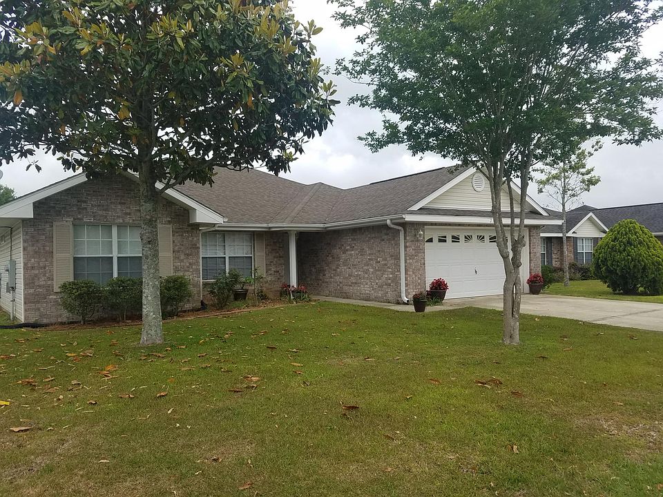 2nd image of 2318 Tall Oak Dr