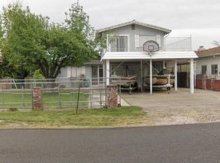 3126 Saint Francis Dr, Lakeport, CA 95453