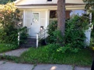 94 Barber St, Springfield, MA 01109