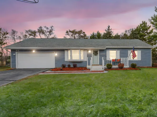 916 W Remus Rd, Mount Pleasant, MI 48858