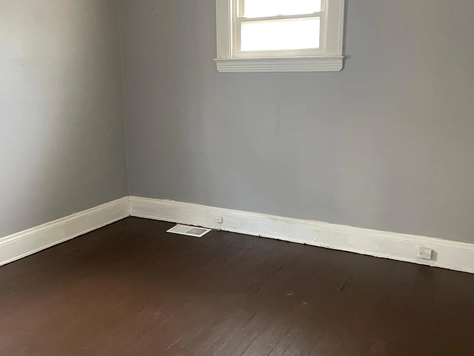 2 bed, 800 sqft, $950 — Photo 3