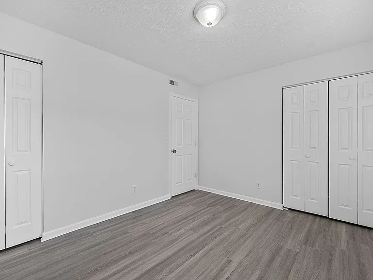 1840 Kendall Ln #25 — Photo 8