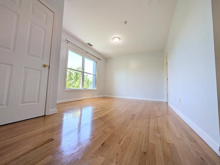 84 Aborn St #1303 — Photo 5