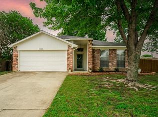 4220 Appleyard Dr, Fort Worth, TX 76137