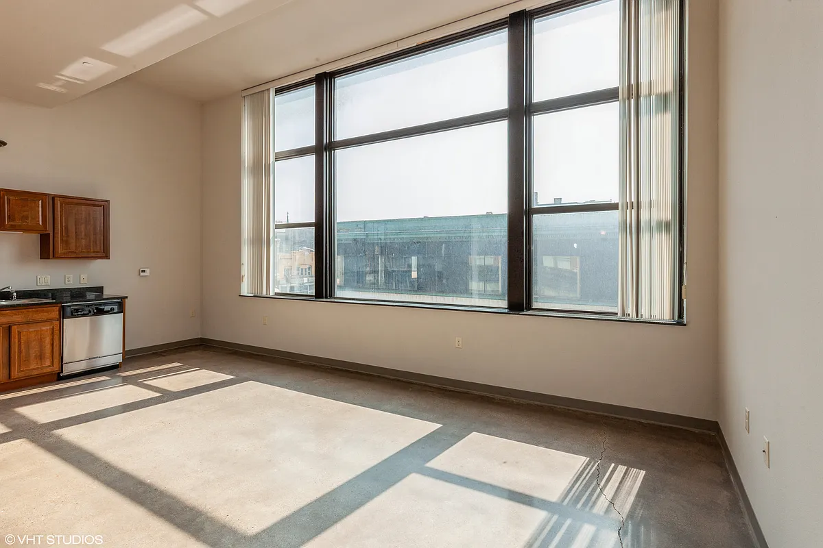 Building Photo - Mercantile Lofts