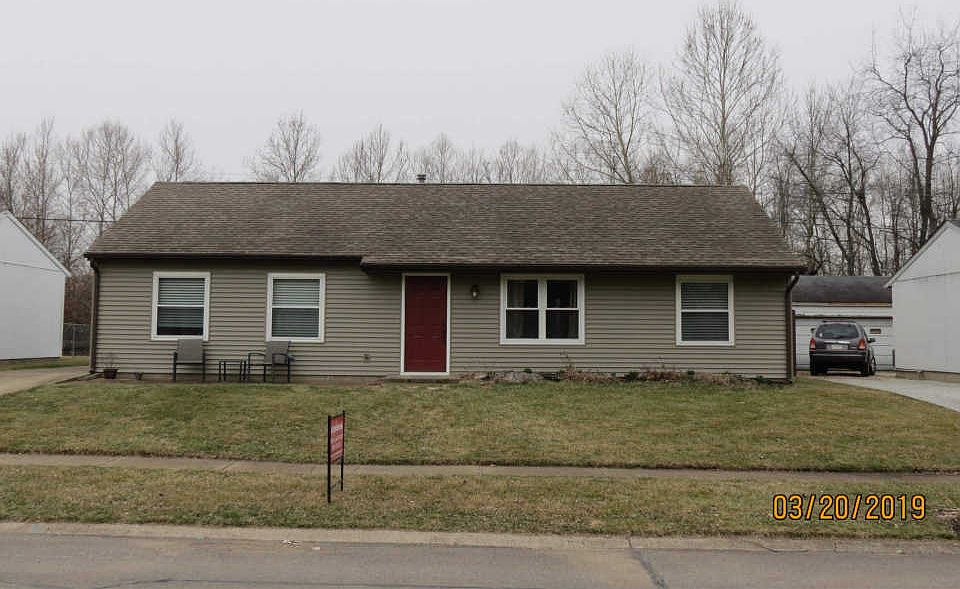 1st image of 3344 Chaucer Dr