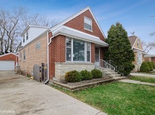8022 N Harlem Ave, Niles, IL 60714