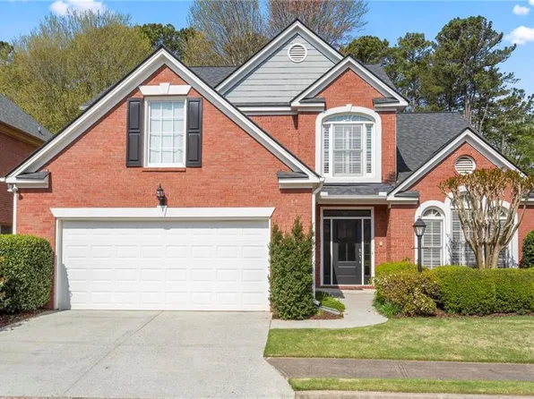 2092 Gramercy Cir, Atlanta, GA 30341